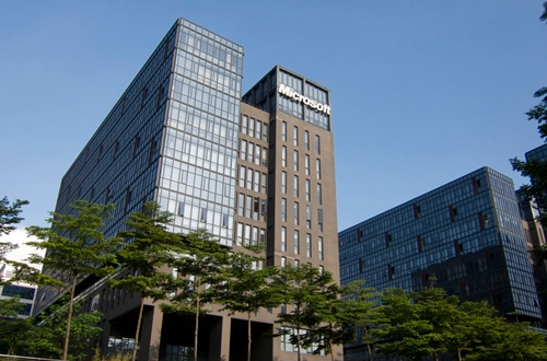 新疆阿克蘇地區(qū)檔案館被評(píng)為自治區(qū)首家“示范數(shù)字檔案館”